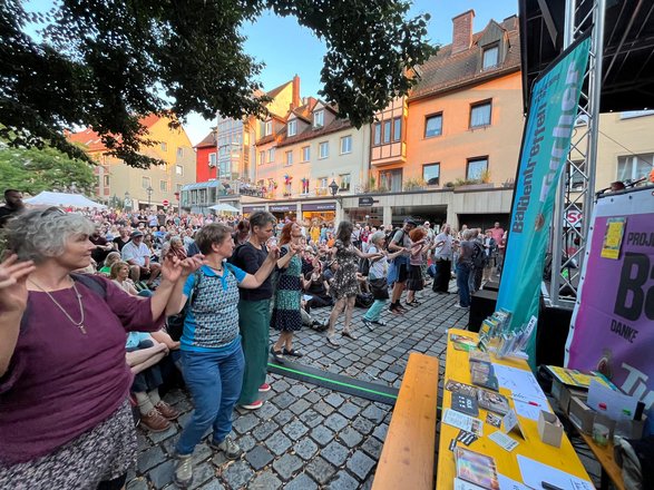 Bandbild: BalFolkTanz: Basiskurs mit WALDFISCH