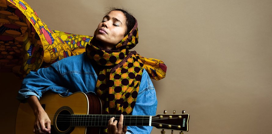 Bandbild: Nneka